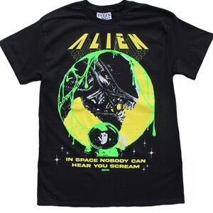 Alien T-shirt tee gender neutral 3xl sci-fi xenonorph